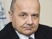 Виктор Суворов: Россия не продержится и год