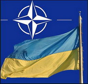 Украину посетят мудрецы из НАТО