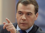 Медведев допустил возможность разрыва дипотношений с Украиной
