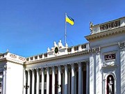 «Свободовцы» и предприниматели штурмовали зал Одесского горсовета