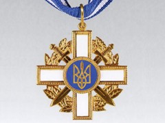 Сенцов и Кольченко награждены орденами «За мужество» I степени