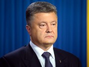 Порошенко: Украина увеличит военные расходы в 2016 году