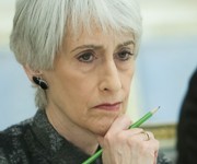 Высокопоставленный чиновник из США встретился с Януковичем в Киеве