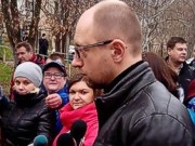 Приехавшие в больницу к Тимошенко оппозиционеры вызвали наряд милиции