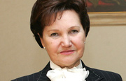 Янукович наградил Людмилу Кучму орденом княгини Ольги