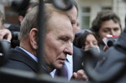 Закрытие дела против Кучмы признано законным