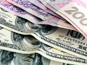НБУ ограничил продажу валюты в одни руки до 3 000 грн в день