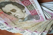 Азаров дал 1,6 миллиарда на долги по зарплате