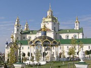 Регионалы хотят приватизировать Почаевскую лавру