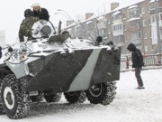 В Киеве объявлена ​​чрезвычайная ситуация. В город вошли бронетранспортеры