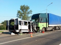 Два украинских авто столкнулись под Курском: 5 человек погибли