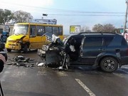 В Одесской области внедорожник столкнулся с рейсовым автобусом: есть пострадавшие