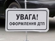 Масштабное ДТП на Буковине: КамАЗ протаранил автобус