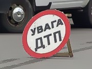 В Киеве автобус с 30 студентами попал в ДТП, есть пострадавшие