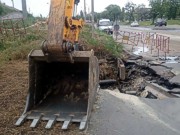 В Киеве из-за прорыва трубы кипятком залило целую улицу