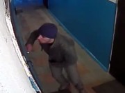 В сеть выложили видео, как «домушники» отбирают квартиры