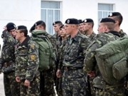 Морпехам в Феодосии поставили ультиматум: выехать из Крыма или остаться в плену