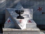 В Севастополе надругались над памятником Жертвам холокоста