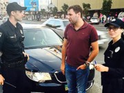 Полиция оштрафовала нардепа Парасюка за проезд на красный свет