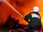 В Полтаве горел торгово-рыночный комплекс «Алмазный»