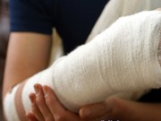 ЧП в школе Харькова: завуч сломала руку ученице 9-го класса