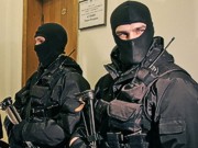 Спецподраздеения милиции захватывают офисы СМИ
