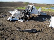 Под Киевом упал легкомоторный самолет: пилот в реанимации