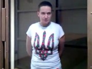 Савченко пришла в суд в футболке с трезубом