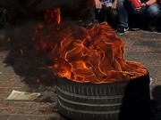 Автомайдан приехал к дому Порошенко