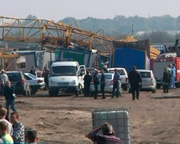 В центре Днепропетровска на стройке упал 60-метровый кран: погибли 4 человека
