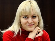 Янукович наградил чемпионку мира по шахматам орденом княгини Ольги
